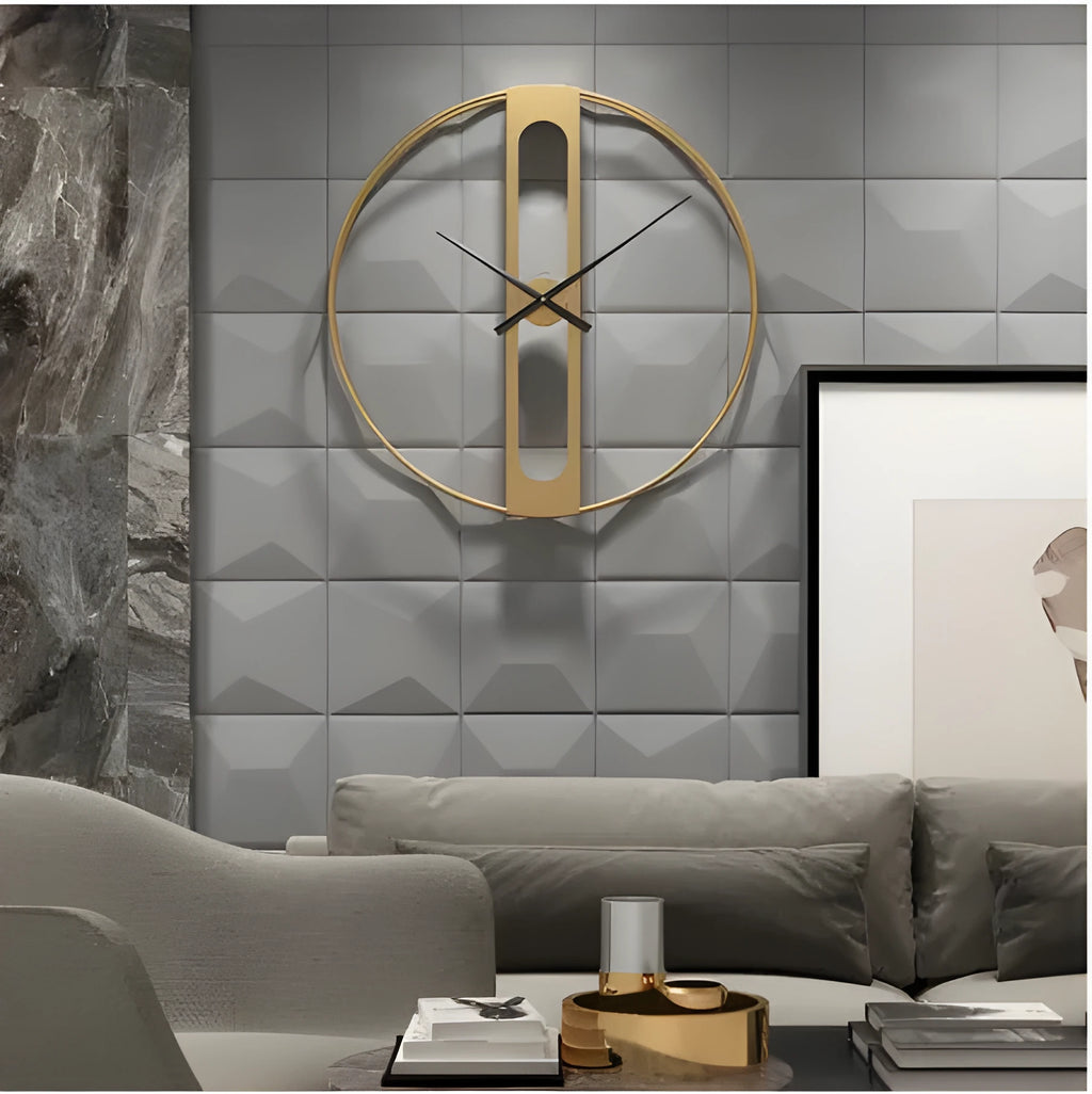 Round metal wall clock with 50 cm diameter in black or gold finish