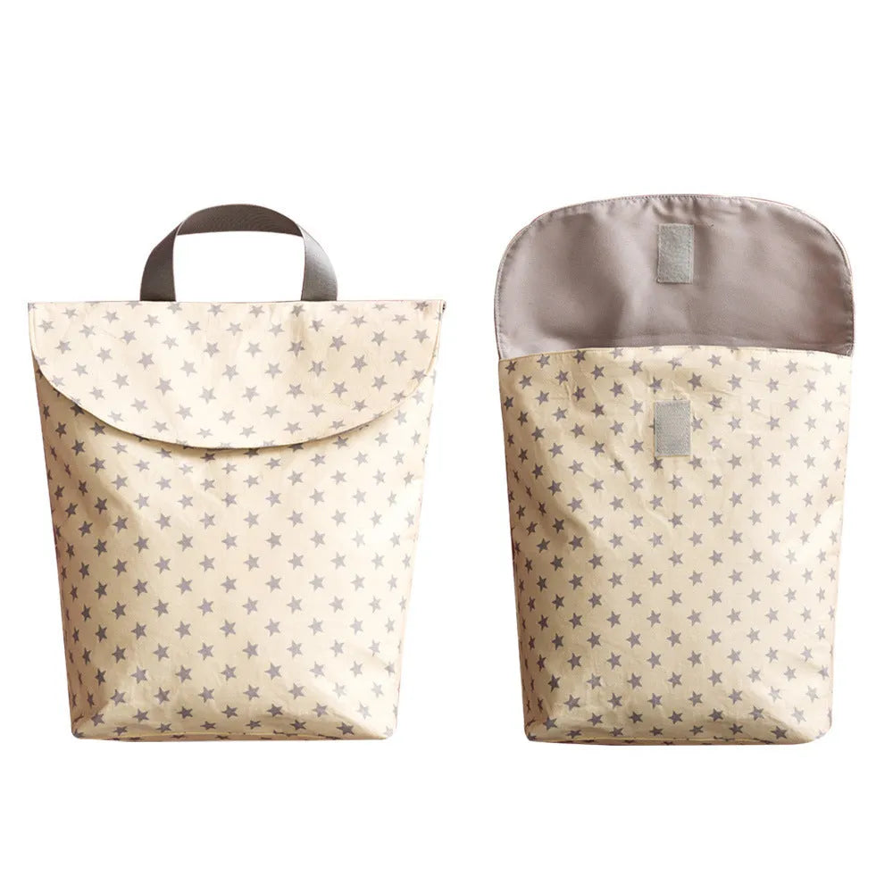 Baby diaper storage bag in polyester large capacity grey little fox design size L 28.5x27.5cm