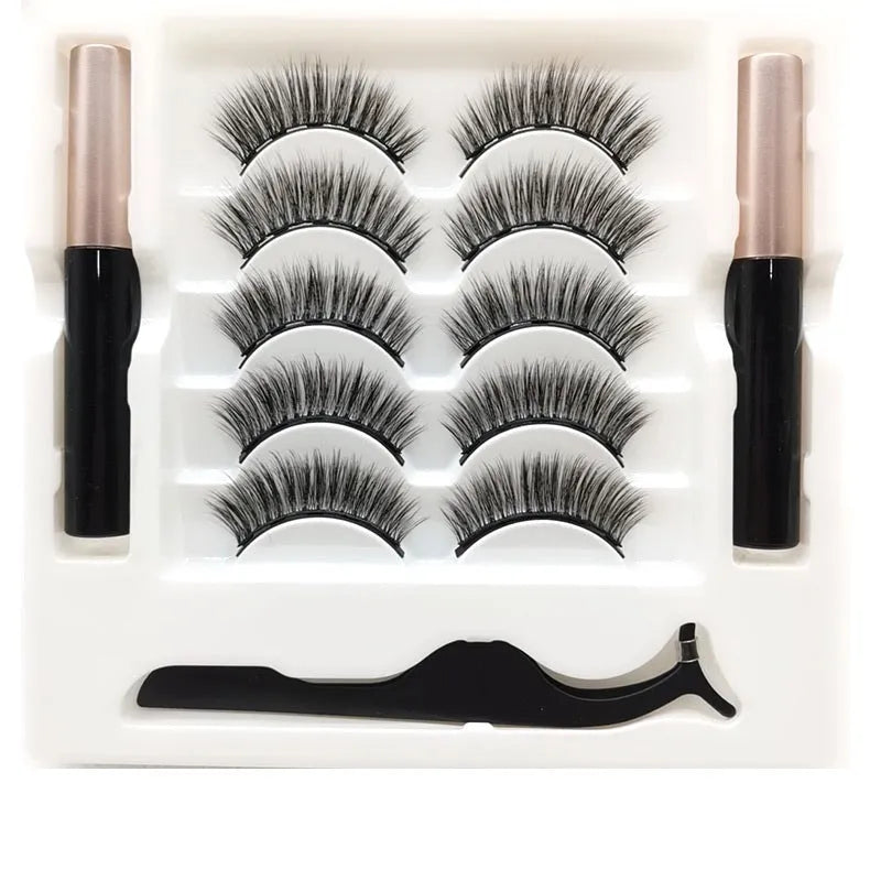Magnetic false eyelashes and eyeliner set in colour 003 with 5-magnet adhesive