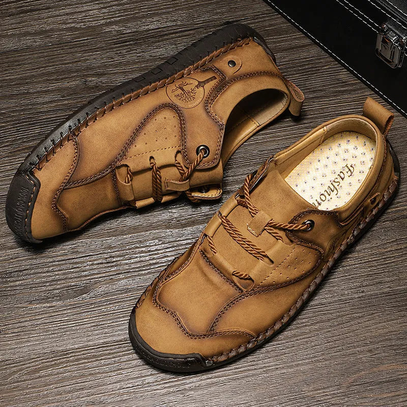 Men's casual leather shoes with microfibre upper in black, gold or khaki with round toe design