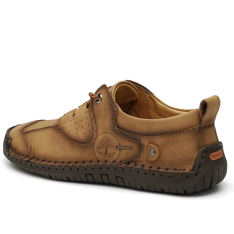 Men's casual leather shoes with microfibre upper in black, gold or khaki with round toe design