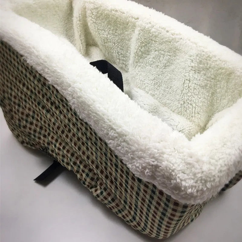 Black polyester pet car bag measuring 44cm by 27cm by 23cm for dog and cat car travel