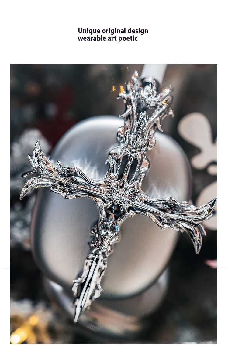 Gothic style resin headphone cover for Apple AirPods Max in silver colour