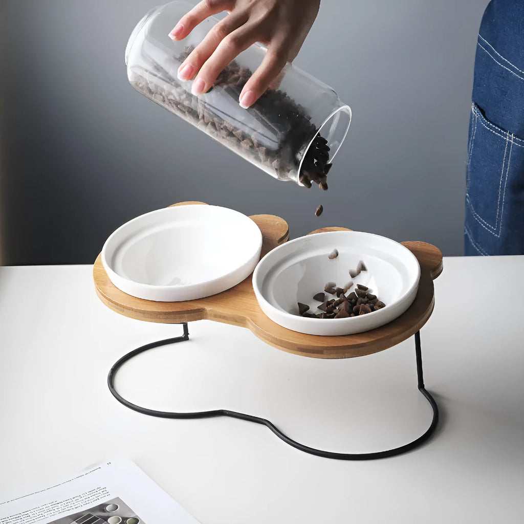 Ceramic cat bowl holder with raised rack in grey cat colour