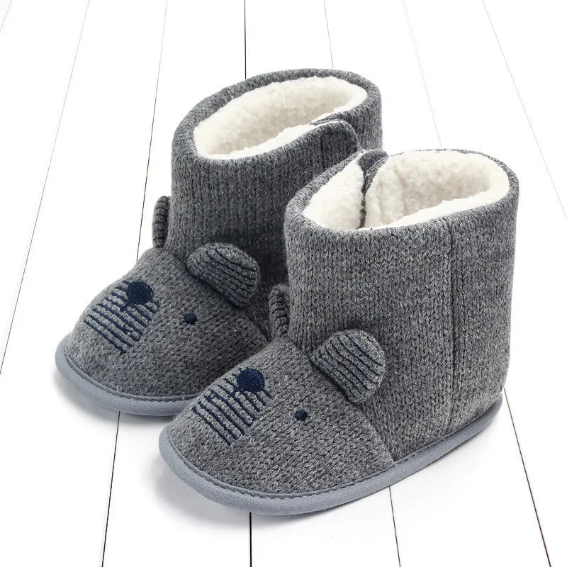 Baby wool warm cotton high-top shoes with Velcro fastening, white, available in sizes 11.5cm to 13.5cm