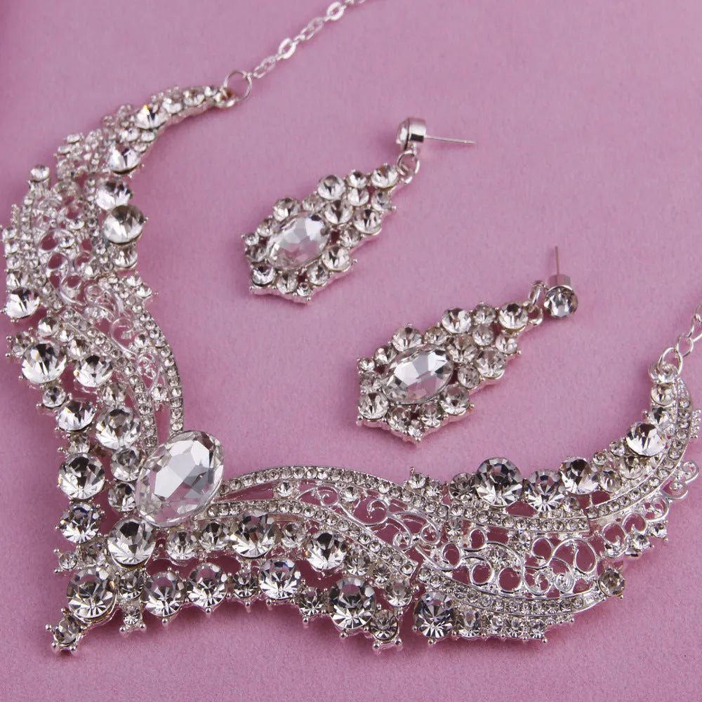 Alloy rhinestone jewellery set with necklace and earrings, adjustable water wave chain, butterfly pattern, for women