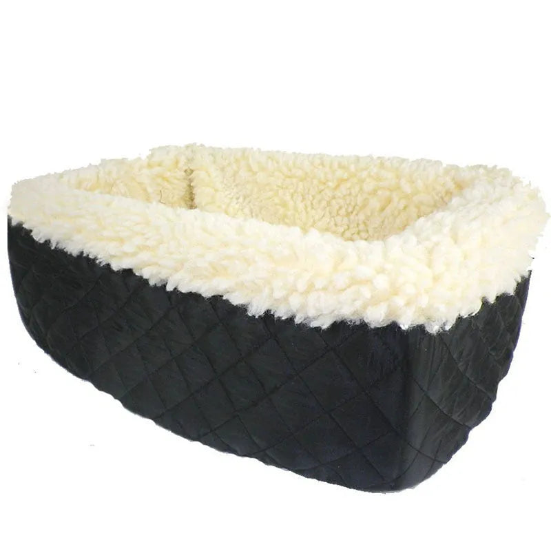 Black polyester pet car bag measuring 44cm by 27cm by 23cm for dog and cat car travel