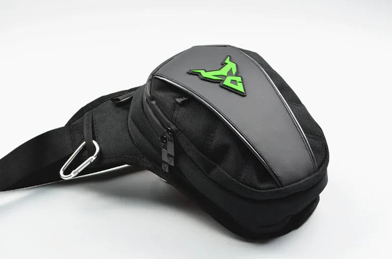 0105MC motorcycle leg bag in 1200D Oxford cloth, shown in blue, with dimensions 29cm by 29cm.