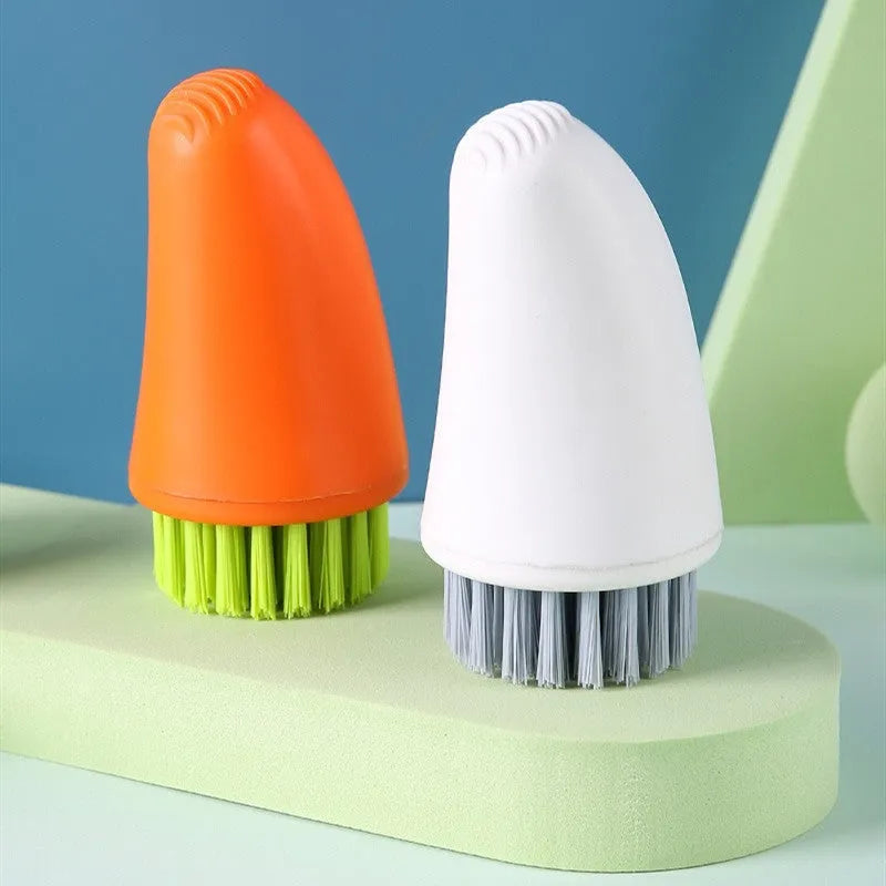 Carrot-shaped nylon bristle cleaning brush for vegetables in orange and white colour options