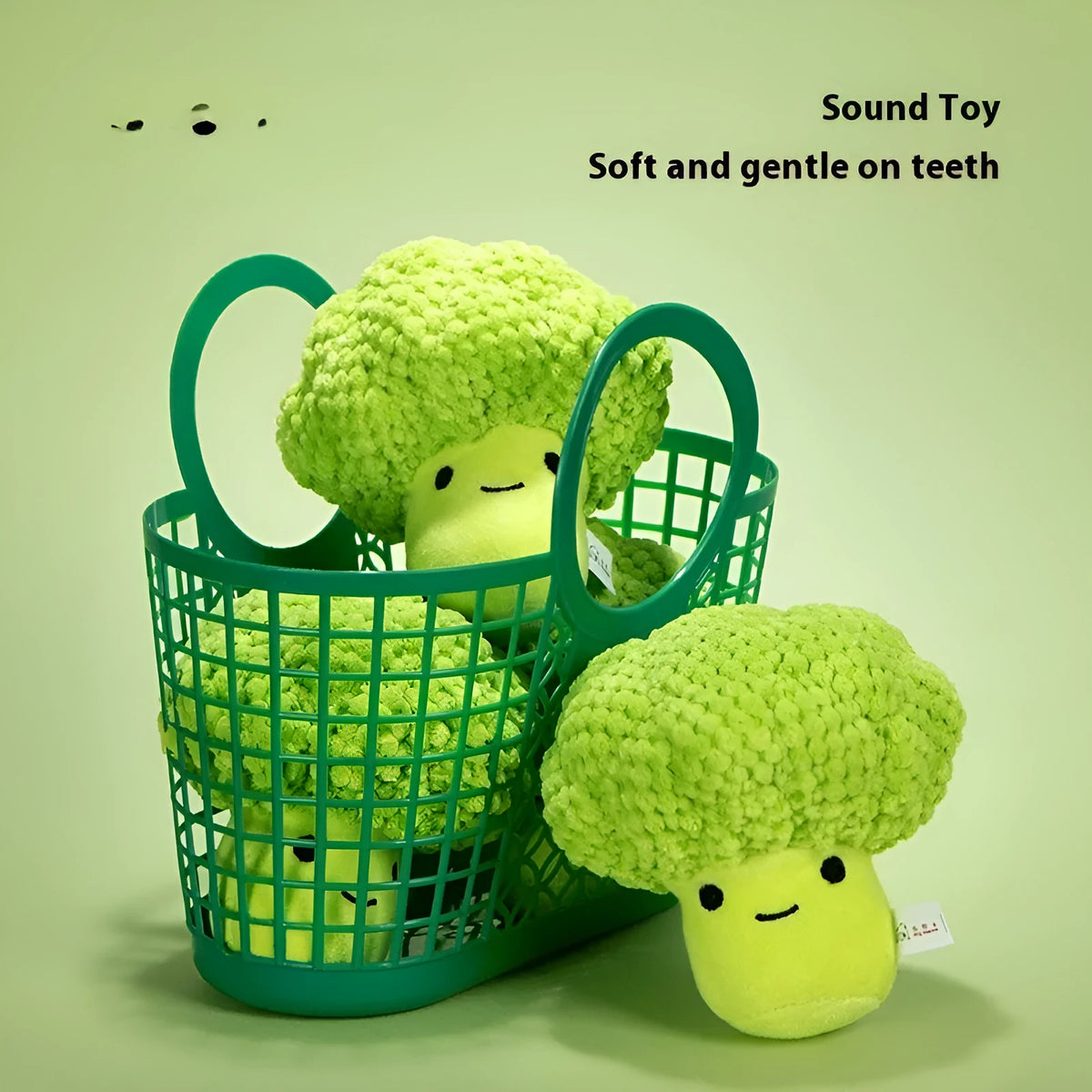 Broccoli-shaped plush dog toy with squeaker for molar teeth cleaning, soft plastic and fabric construction