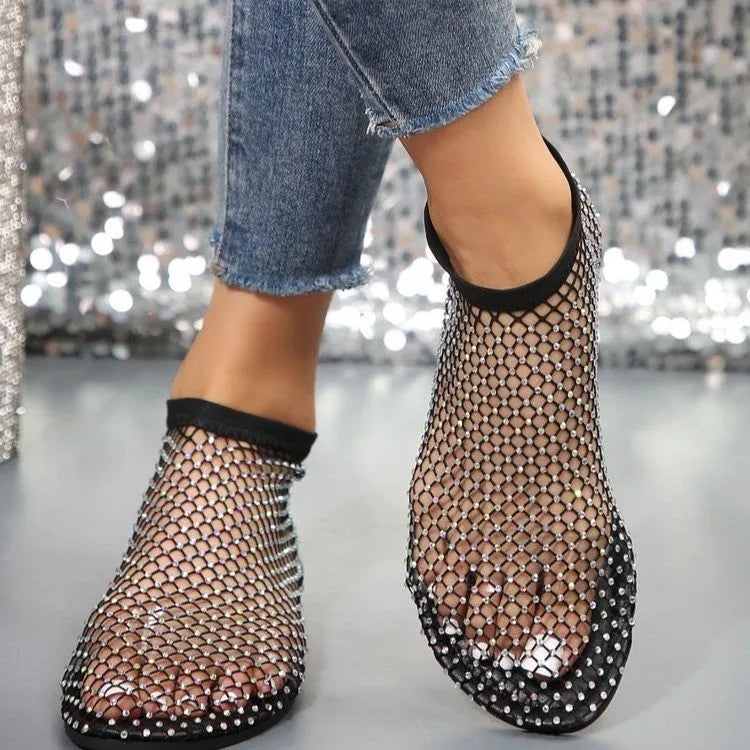 Hollow flat sandals with rhinestone design for women mesh upper round toe beige black summer shoes
