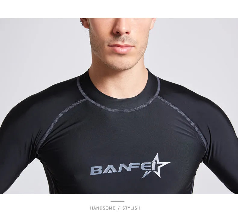 Men's quick-drying half sleeve swimsuit in nylon for snorkeling and surfing activities
