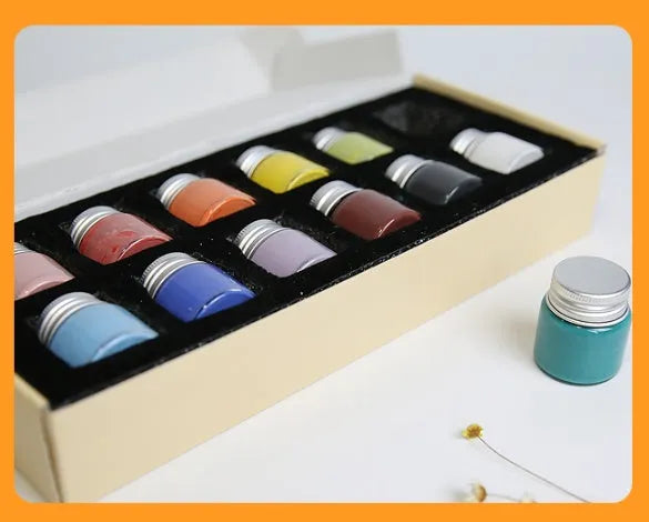 Pot of high-temperature ceramic glaze paint for pottery firing at 1250-1350°C