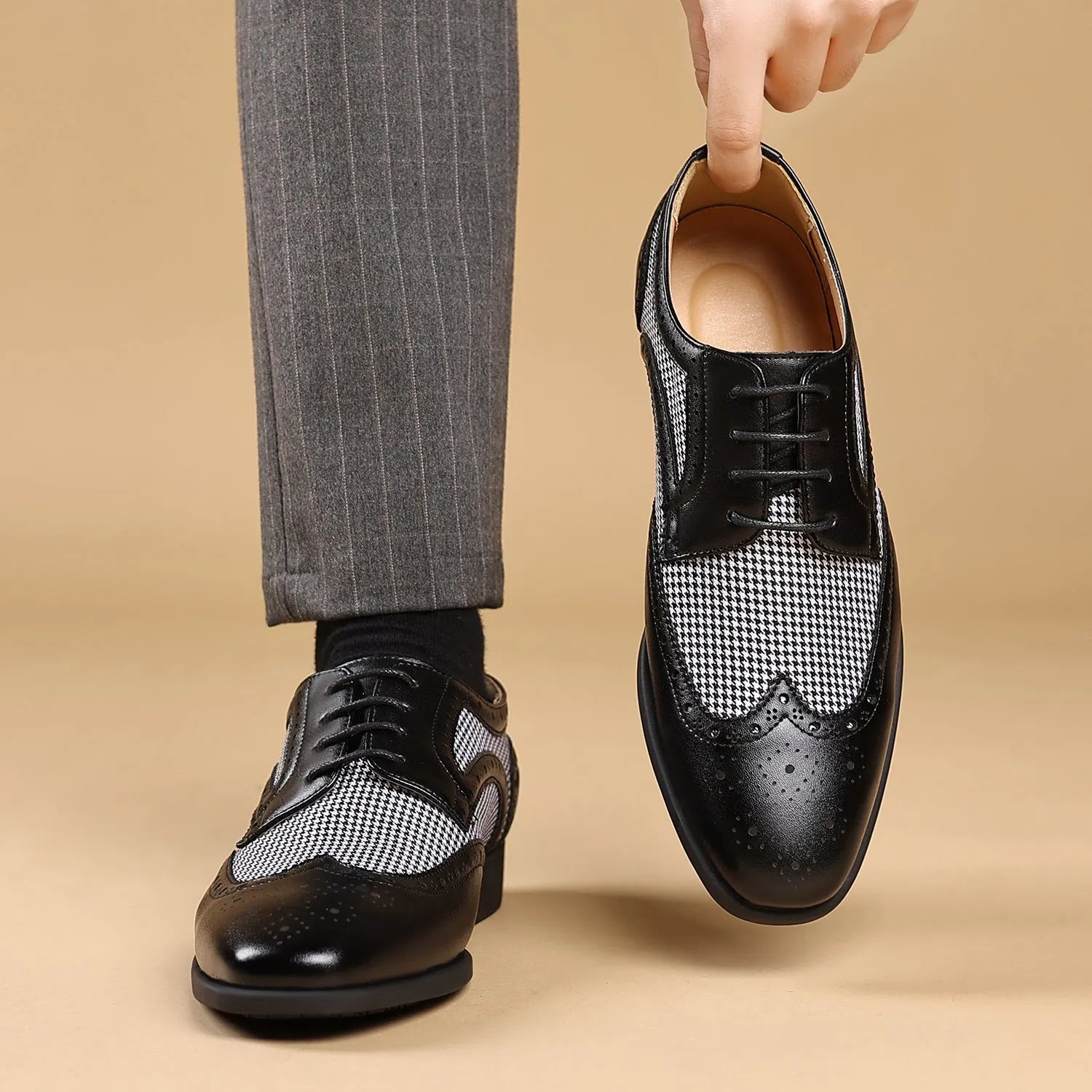 Men's casual plaid shoes in houndstooth pattern with square toe and lace-up front, shown in multiple colours.