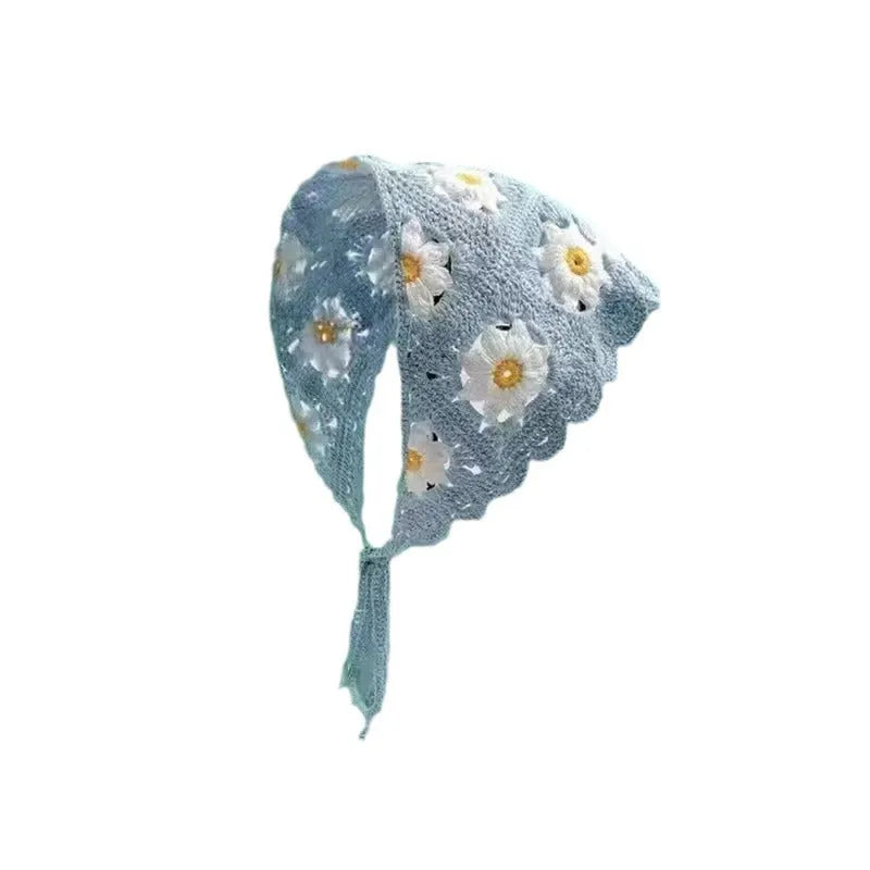 Cotton triangular headscarf with floral pattern in retro design for women's autumn winter accessory