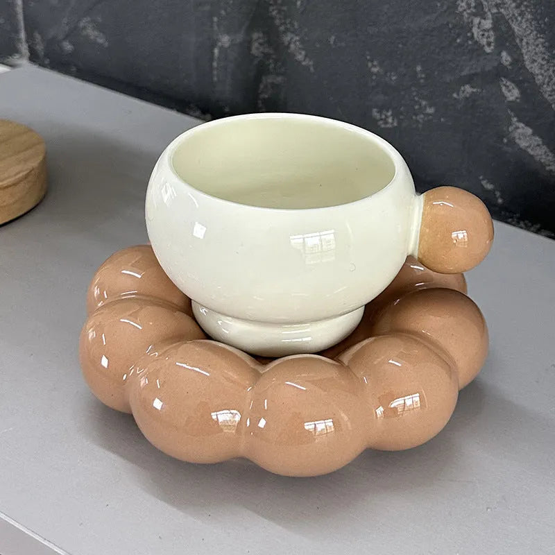 Ceramic coffee set with dish and cup in Nordic style, 250ml capacity, high temperature resistant