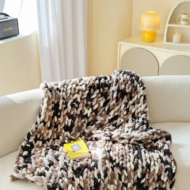 Hand-made chenille cover blanket with striped pattern from thick ice bar section dyeing, 130x170cm