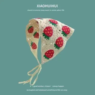 Cotton triangular headscarf with floral pattern in retro design for women's autumn winter accessory