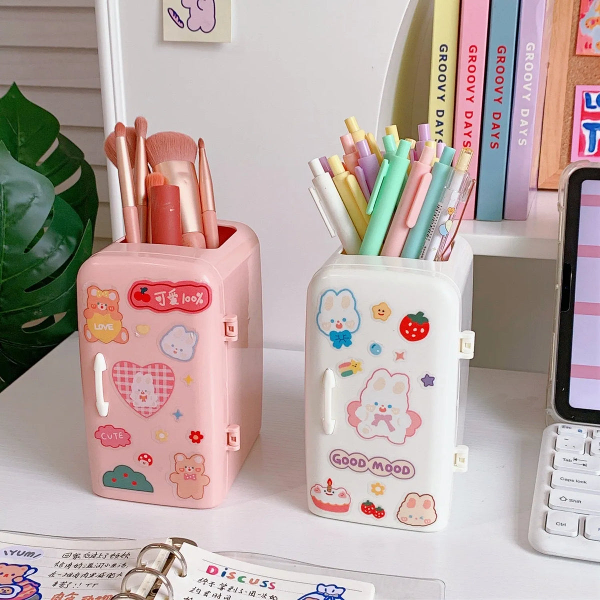 Creative refrigerator shaped pen holder in white, light blue, and pink, made of PP plastic, 10.7x9.8x7.5cm large capacity