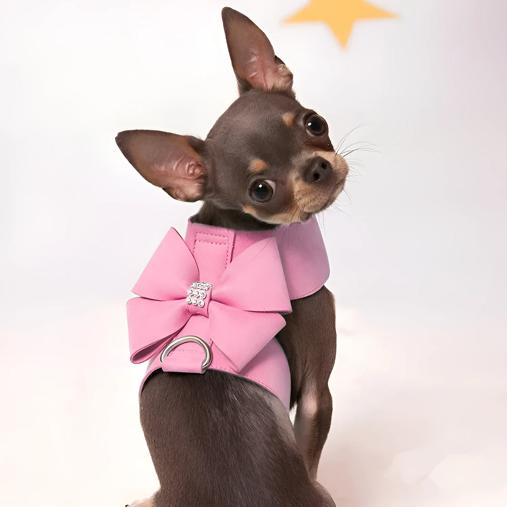 Cute pink bowknot puppy chest strap harness for dogs on a white background