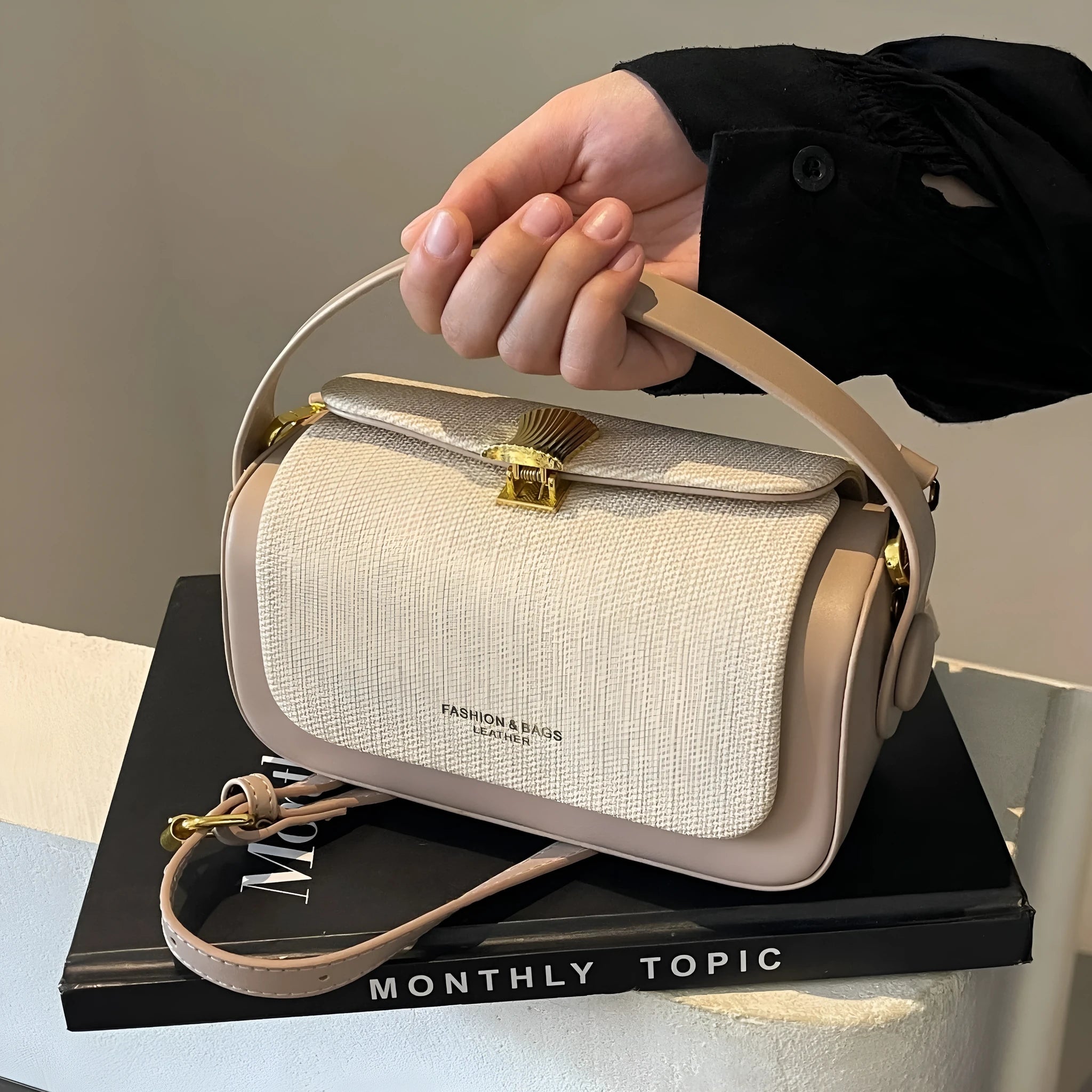 Women's PU messenger bag in horizontal square design with crossbody strap