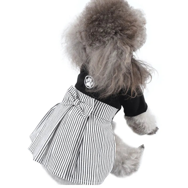 Thin cotton poodle dog clothes in four-legged pants and skirt styles for seasonal wear