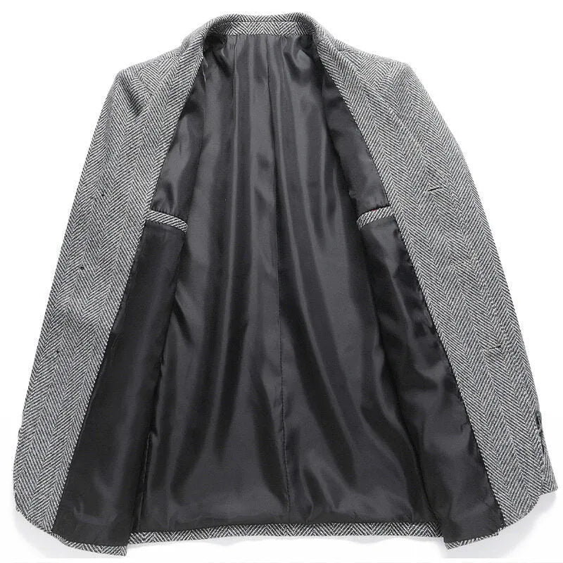 Men's solid colour loose fit polyester coat for spring and autumn casual wear.