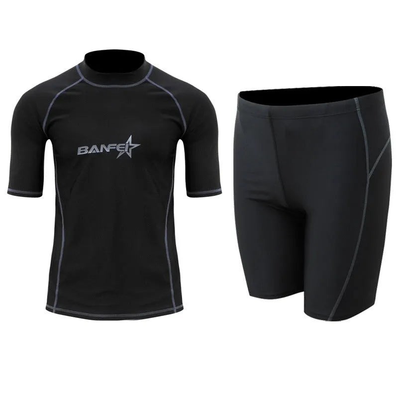 Men's quick-drying half sleeve swimsuit in nylon for snorkeling and surfing activities