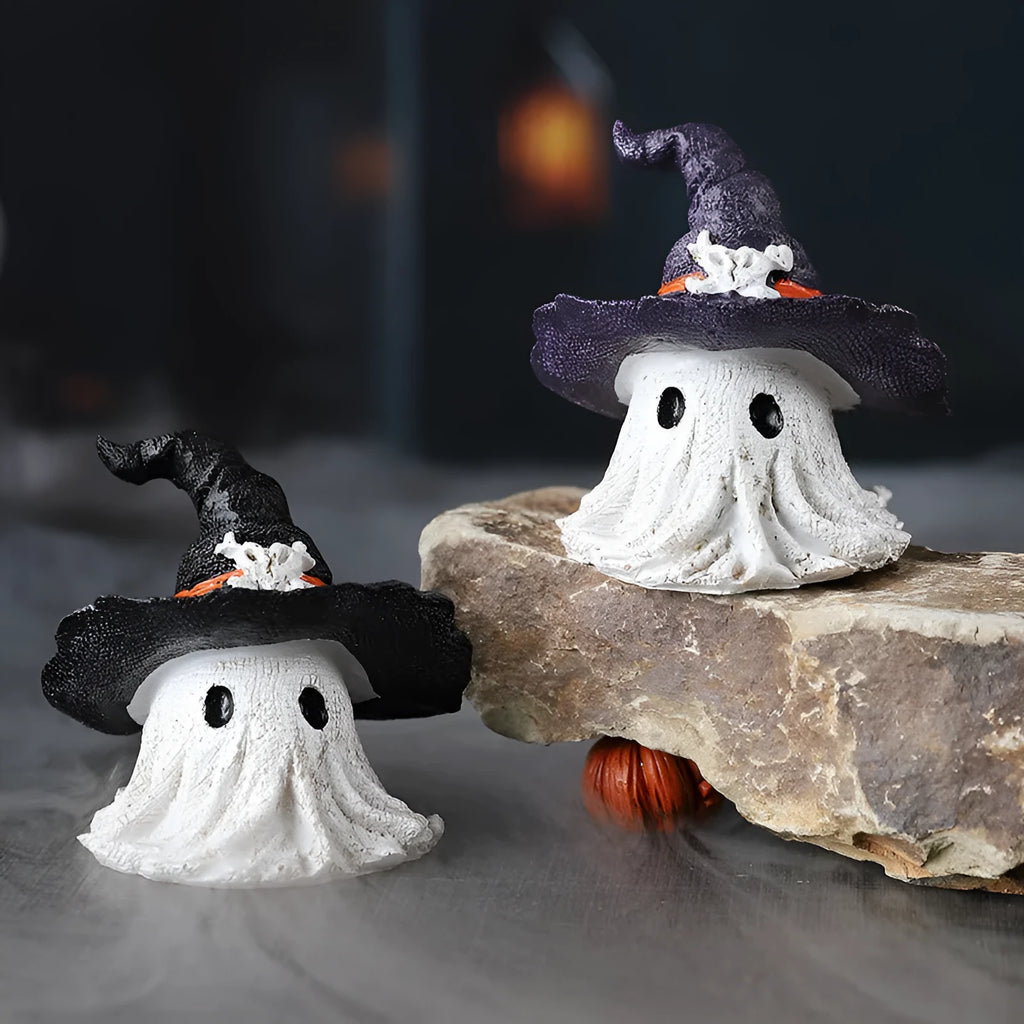 Resin wizard hat Halloween ornament in black and purple colours for festive decoration