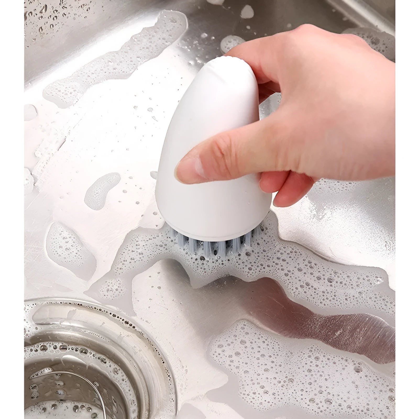 Carrot-shaped nylon bristle cleaning brush for vegetables in orange and white colour options