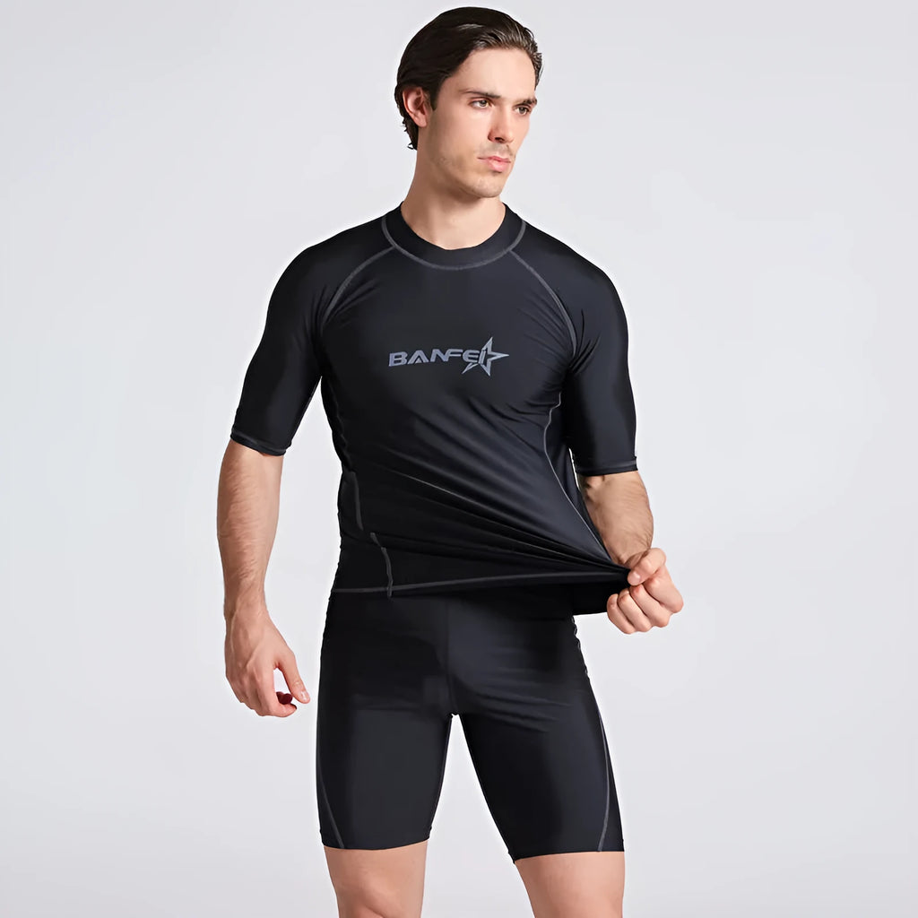 Men's quick-drying half sleeve swimsuit in nylon for snorkeling and surfing activities
