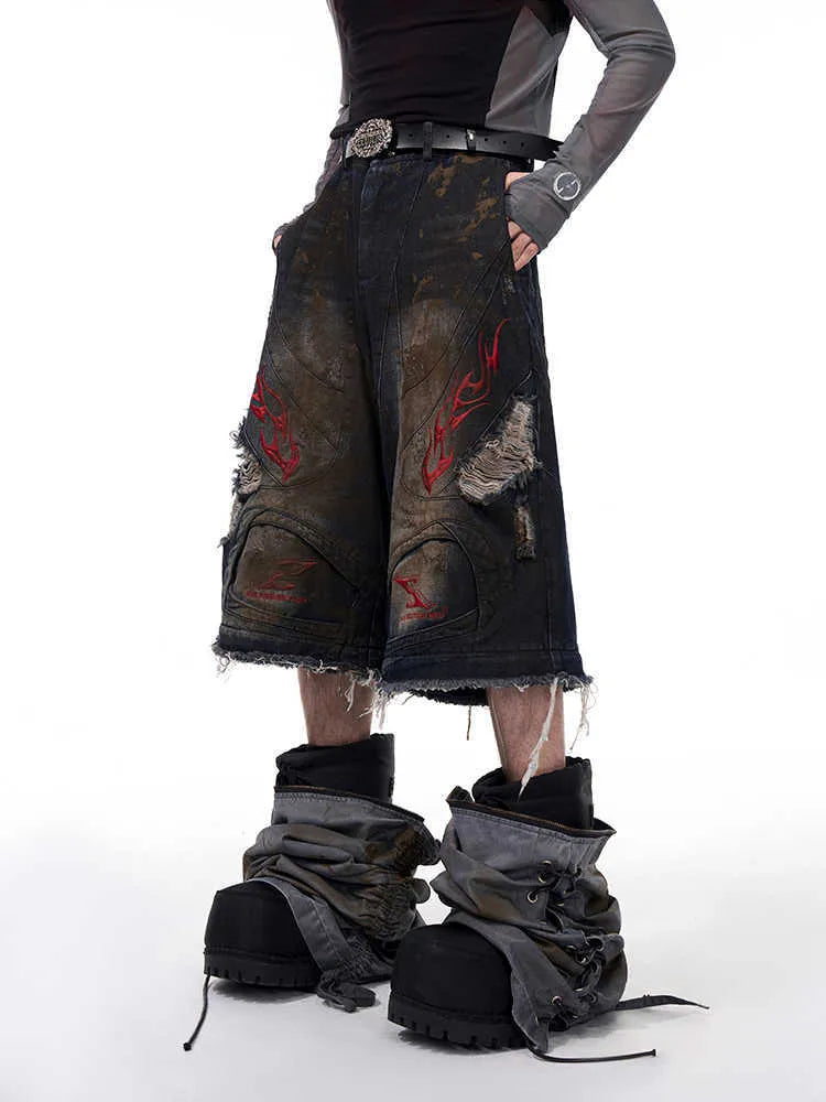 Men's retro-style wide-leg jeans with detachable trouser legs in denim