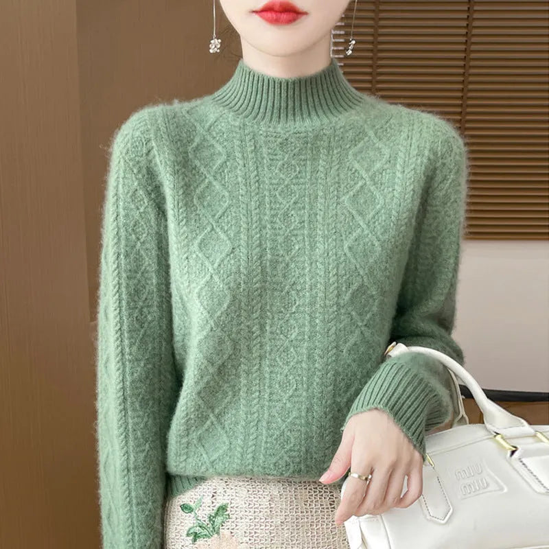 Women's semi-high neck loose knit sweater in solid colour with regular sleeves