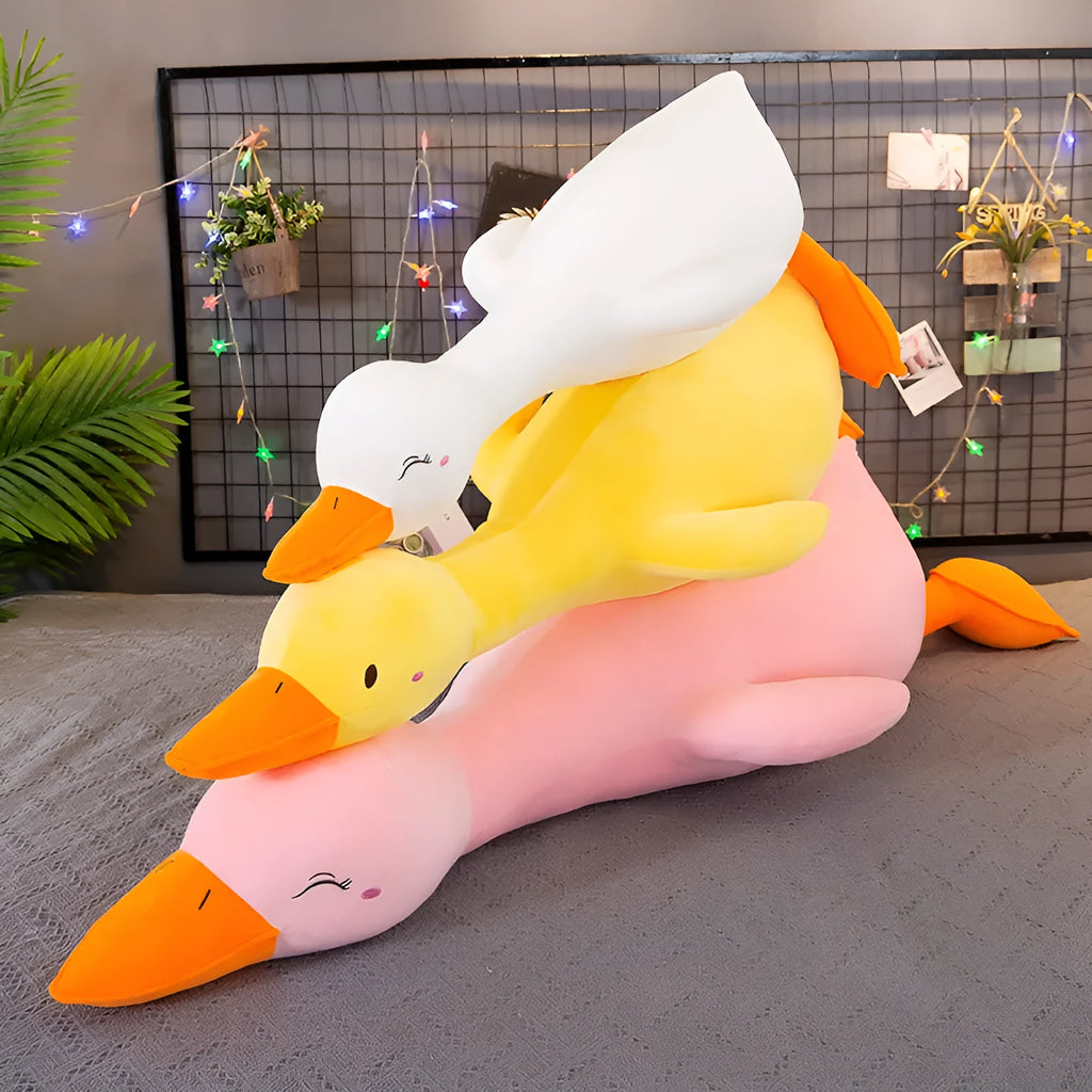 Lying style sand carving plush duck toy with down cotton filling, white colour, 110cm height