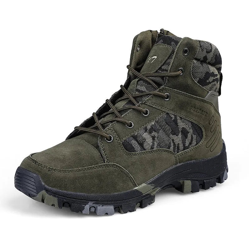 Men's black and camouflage high-top hiking shoes with PU upper and metal details.