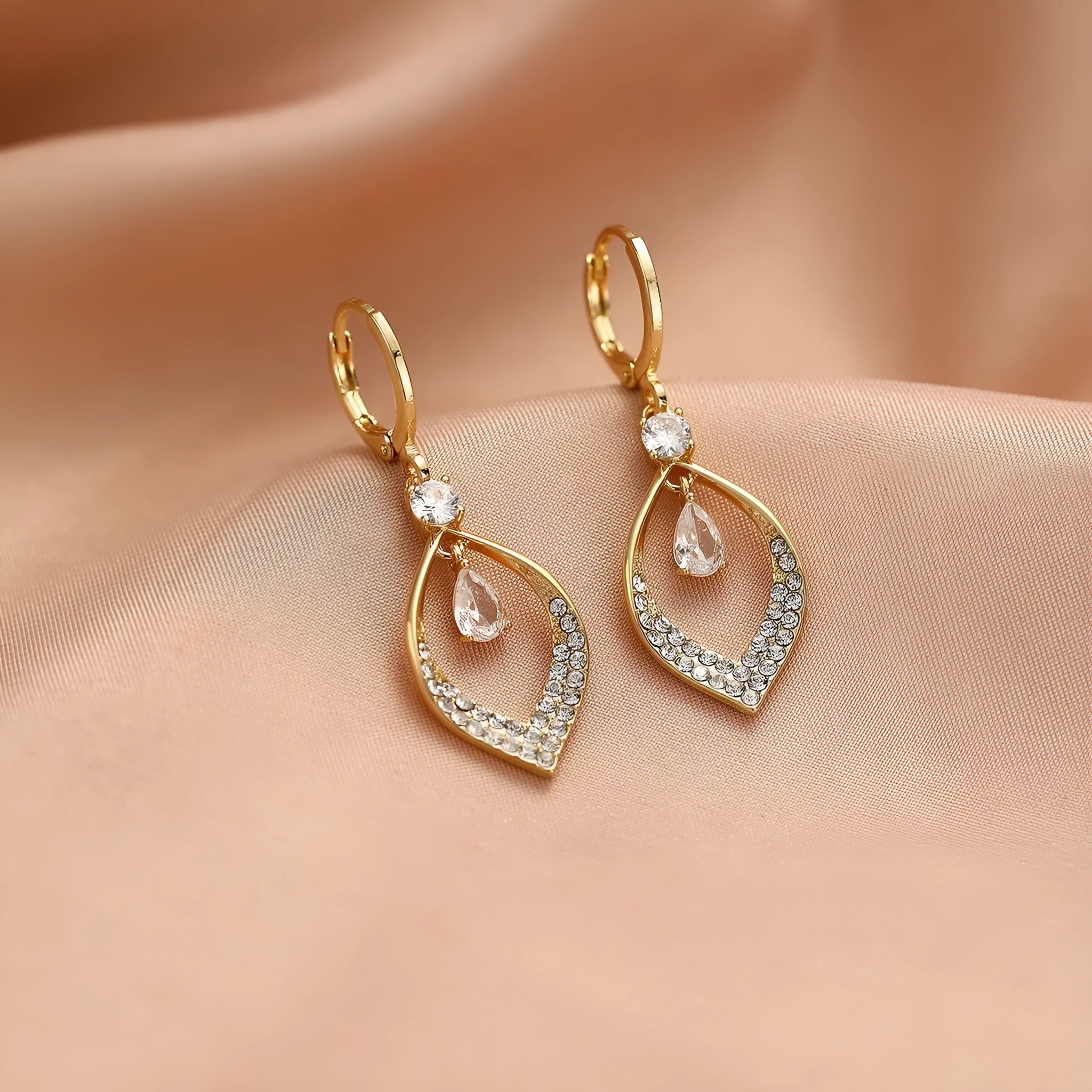 Women's copper electroplated zircon teardrop tassel earrings with gold or silver ear posts